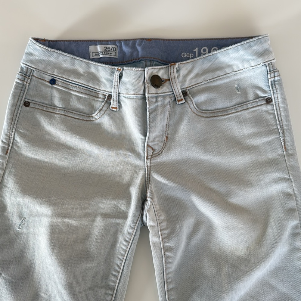 Y2K Gap 1969 jeans - Picture 3 of 6